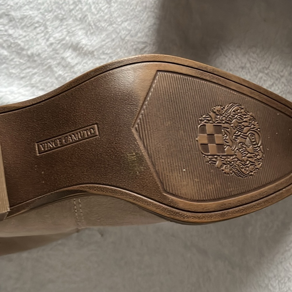 Vince Camuto Boots - Picture 3 of 6